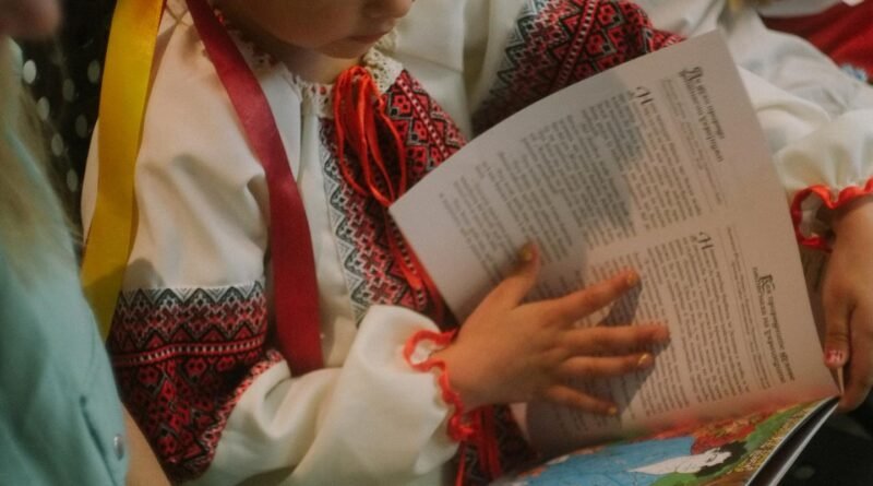 10 дитячих книг про Україну найкращі видання для маленьких патріотів