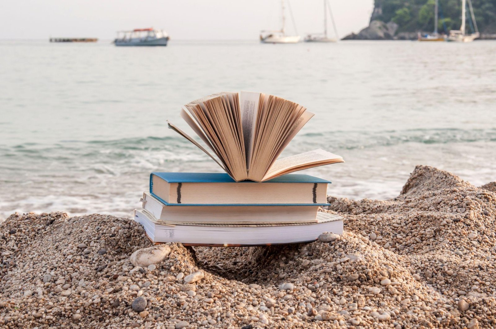 10 книжок для найкращого літа