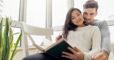 10 молодіжних любовних романів, від яких неможливо відірватися