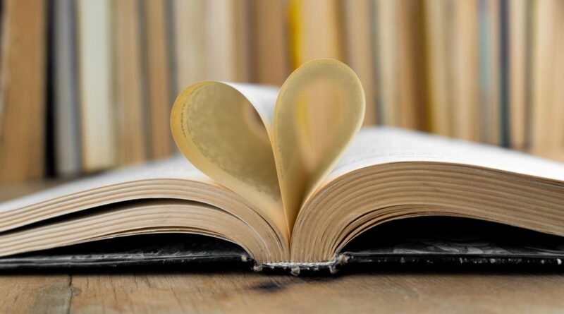 10 подарункових книг українською