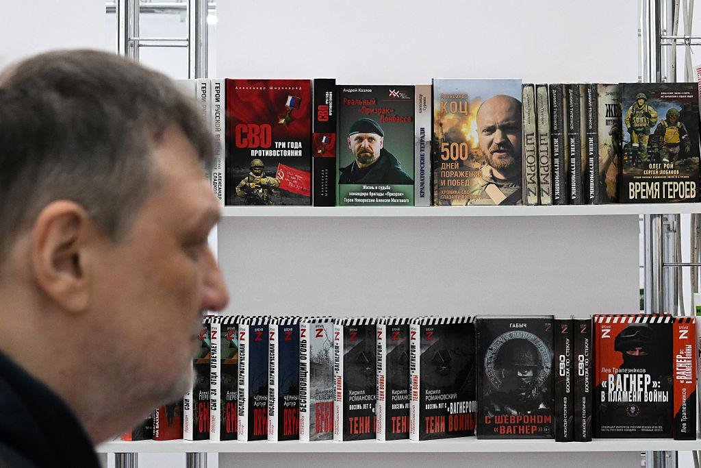 15 книг про війну в Україні, які варто прочитати кожному