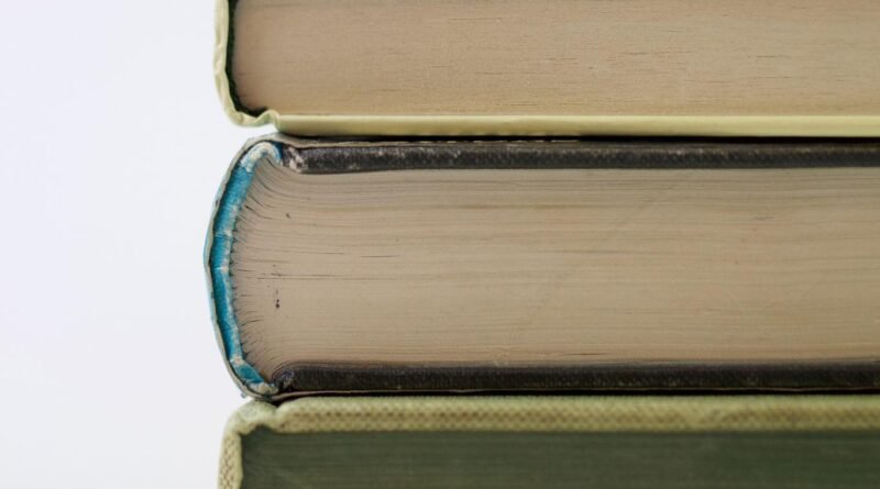 ТОП автобіографічних книг про відомих людей українською